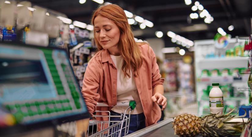 Ennyi pénzt még nem láttak a vásárlók: 12 milliárdot adott vissza a Tesco