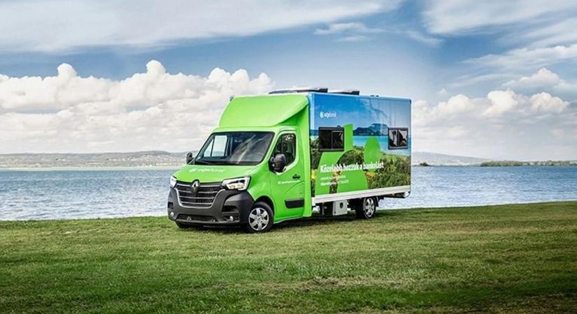 Ez sokakat fog érinteni a Balaton partján: mostantól máskor lehet bankolni
