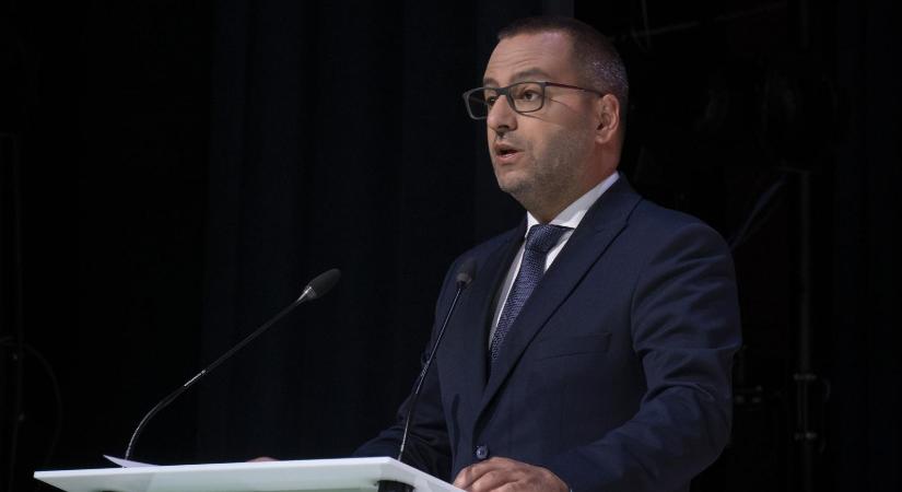 Megerősítette a Szuverenitásvédelmi Hivatal, valóban megkeresték a Tisza Pártot telefonos applikációjuk miatt