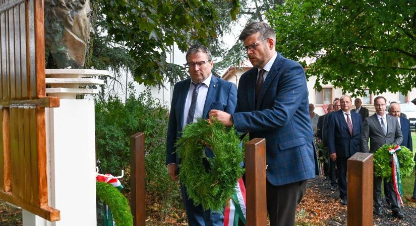 A himlővírusok már a kertek alatt kopogtatnak