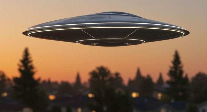 Lehull a lepel: Ezt kell tenned, ha UFO-t látsz, de komolyan!