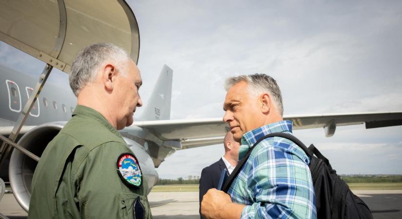 A nap képe – Ilyen szerkóban készül villámlátogatásra Orbán Viktor
