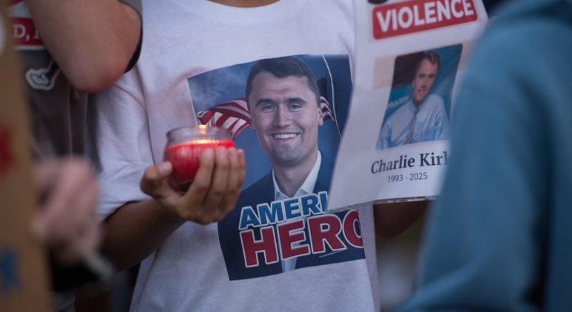 Újabb videót tettek közzé Charlie Kirk feltételezett gyilkosáról