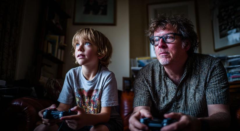 Örülhetnek a PlayStation tulajdonos szülők