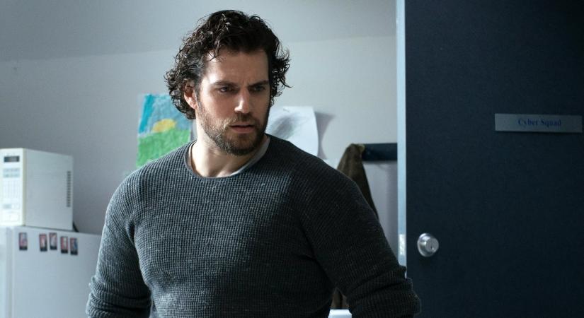 Henry Cavill sérülése miatt csúszik az új Hegylakó-film forgatása