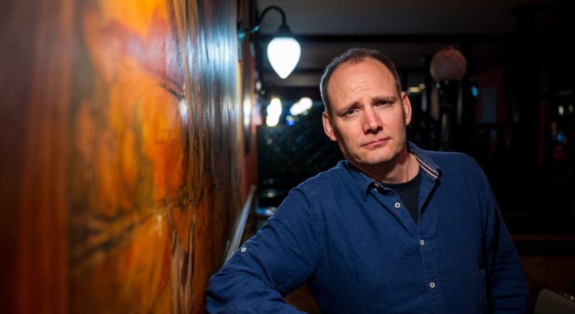 Bejelentette a visszatérését Bödőcs Tibor, aki egyúttal megalapította a Nemdigitális Bödőcs Tibor Szigetet