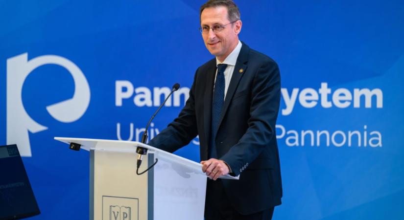 Magyarország kölcsönösen előnyös kapcsolatokra törekszik Ázsia államaival