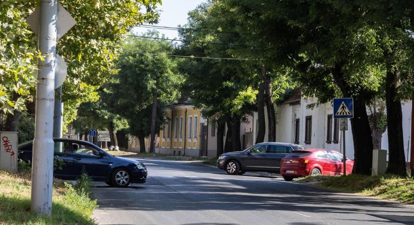 Ez a szabály marad az új KRESZ-ben: életveszély, ha ezt csak 1 autós is benézi