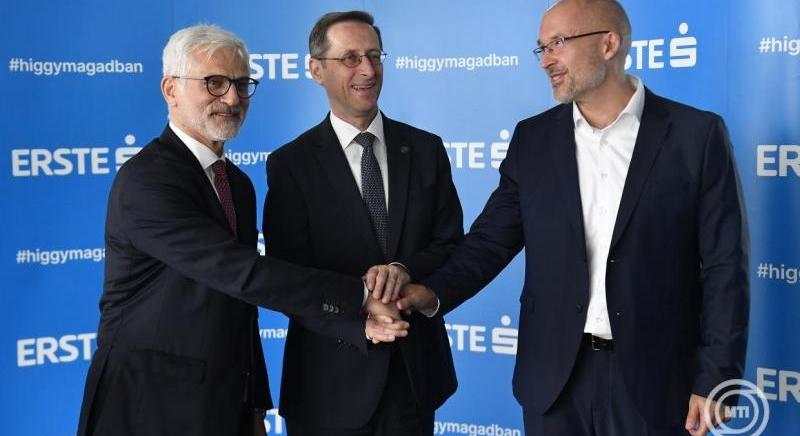 Az Ostorosbor Zrt. szerződött az első „Minősített Vállalati Hitelre”