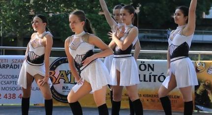 Nyílt nappal várja az érdeklődőket a Pécsi Fordan Táncklub