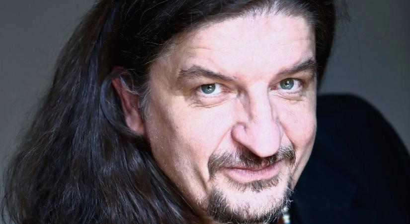 EXKLUZÍV: Mozart muzsikája egy mezőségi dallamban – Novák Péter rendező a Varázsfurulyáról (INTERJÚ)