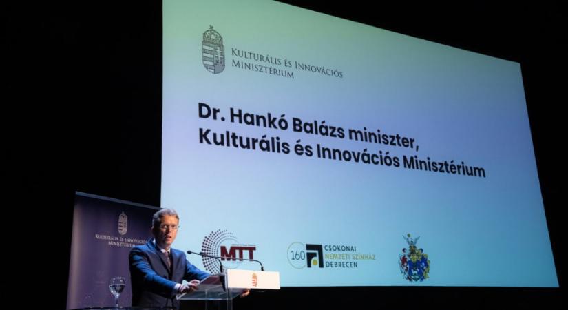 Cél, hogy hazánk 2030-ra szakképzési nagyhatalom legyen