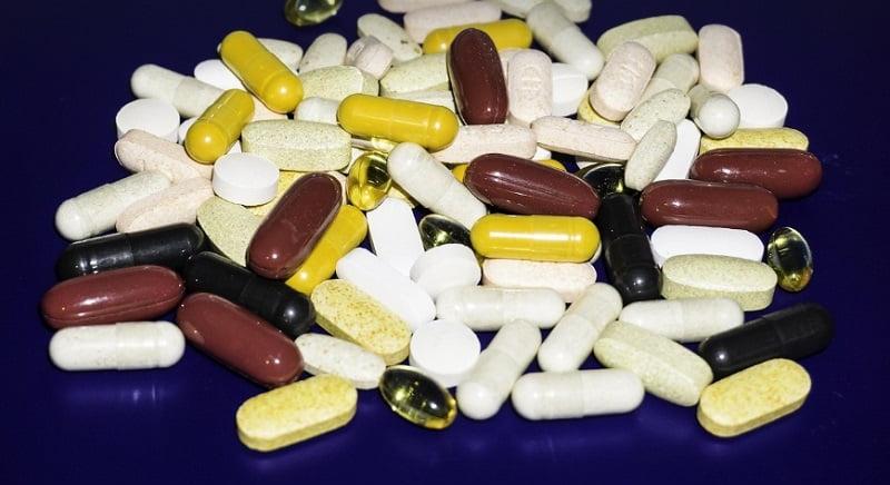 Alaptalan állítások, tiltott gyógyhatás – Élelmiszer- és étrend-kiegészítőket forgalmazókkal szemben lépett a GVH