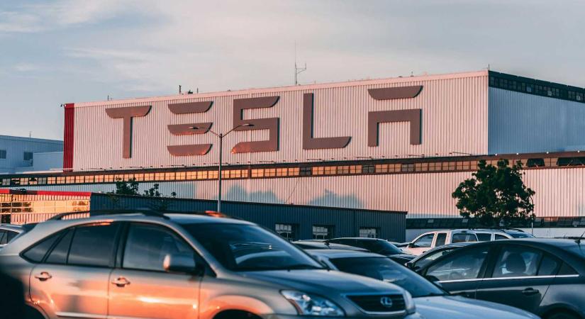 Meggondolta magát a Tesla, mégsem épít gyárat Romániában