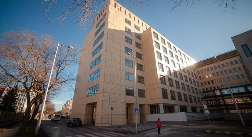 Ritka, különlegesen nehéz műtétet hajtottak végre egy Szombathelyről érkező betegen Pécsen