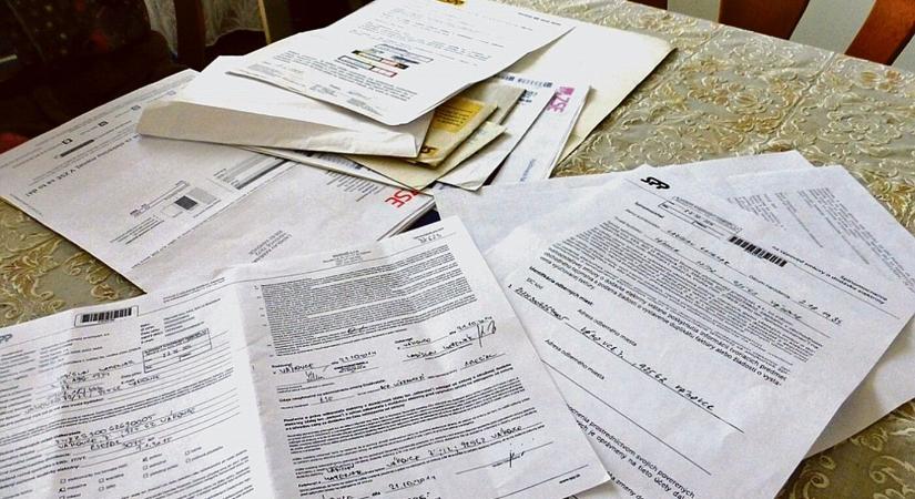 Új szabályok az áramszerződésekben: figyelmetlen fogyasztók száz eurókat bukhatnak