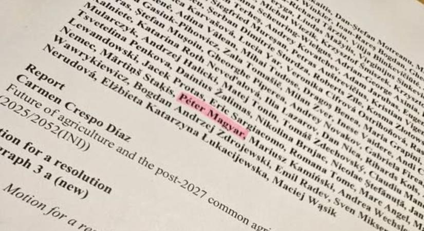 Magyar Péter aláírt egy módosító indítványt, s amikor kiderült, hogy ez káros a gazdáknak, nem tagadta le az aláírását