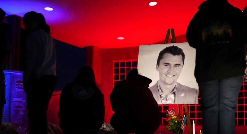 Érdekes részletek derültek ki Charlie Kirk feltételezett gyilkosáról