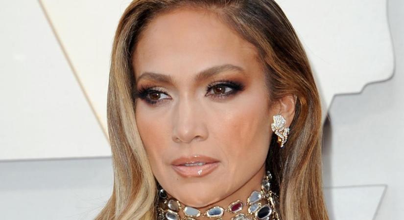 Jennifer Lopezt azzal vádolták, hogy botoxoltatott - reakciója minden pénzt megér