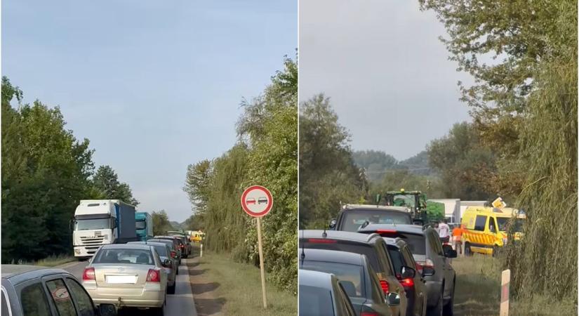 Baleset Mátészalkánál! Mentők a helyszínen!