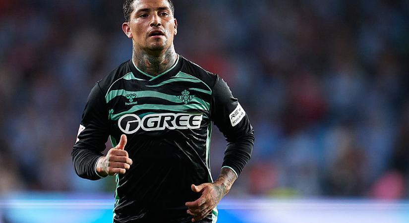 Mexikóban köthet ki a Real Betis rutinos támadója – sajtóhír