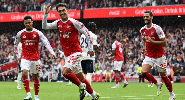 Brillíroztak a nyári igazolások az Arsenalnál, az edzőváltás sem hozott pontot a Forestnek Londonban