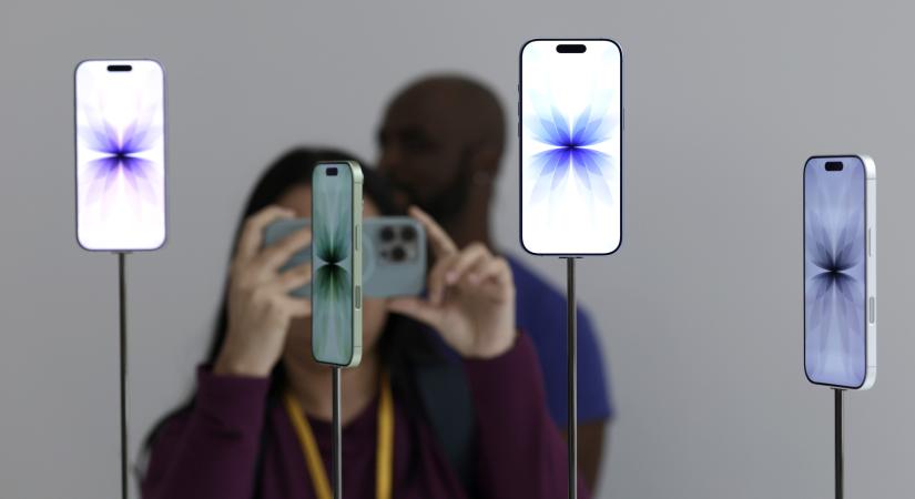 Kínában szeretik a sima iPhone 17 modelleket