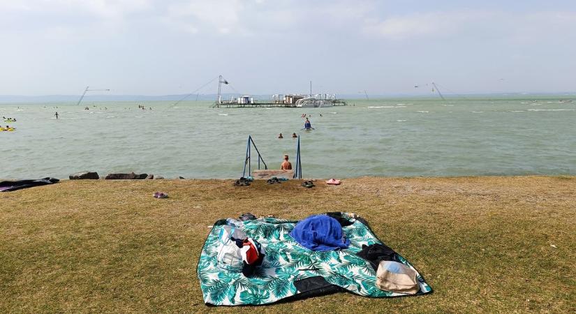 A nyárias szombati időjárás után hidegfront érkezik Somogyba és a Balatonhoz