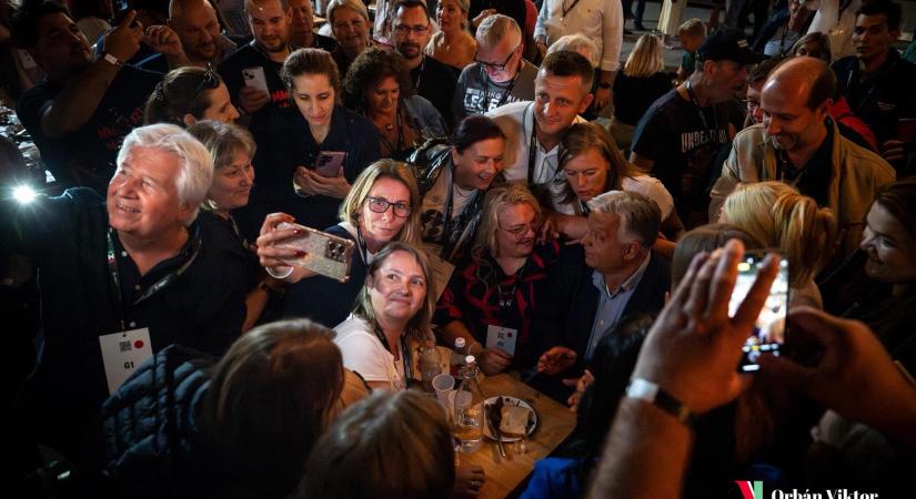 Orbán Viktor: „Együtt, veletek!”