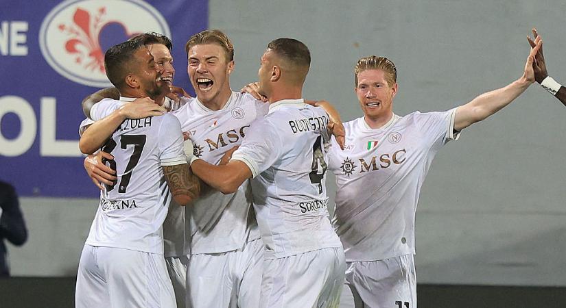 Serie A: simán nyerni tudott a Fiorentina otthonában a Napoli – videóval