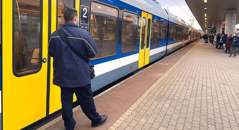Már a MÁV-dolgozóknak is rettegniük kell? Van olyan szabolcsi kalauz, akire eddig négyszer támadtak rá