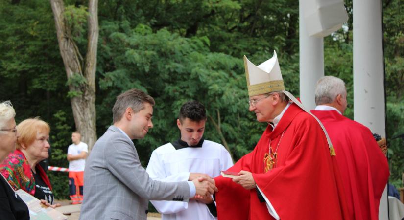 Az idei Esterházy János Zarándoknap képeken