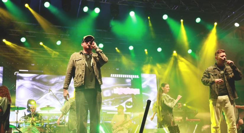 Ilyen volt a nyíregyházi Wellhello-koncert: nézd meg a legjobb pillanatokat! (fotók, videó)