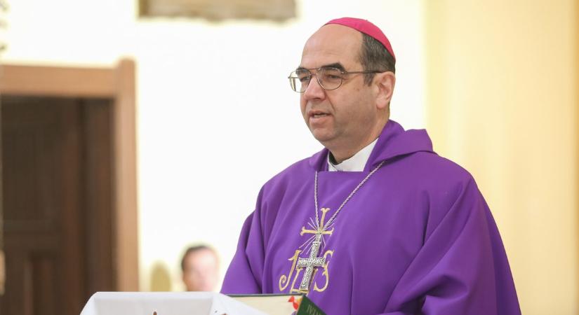 Édesapja a vitte a gégemetszett, vastüdővel lélegző, béna rokonhoz először