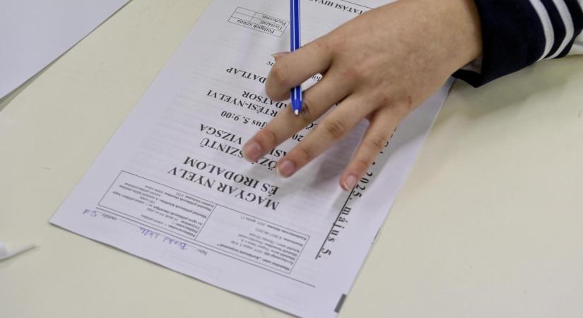 Középiskolai felvételi: itt nézhetitek meg, milyen eredményeket értek el az érettségin a kiválasztott iskolában
