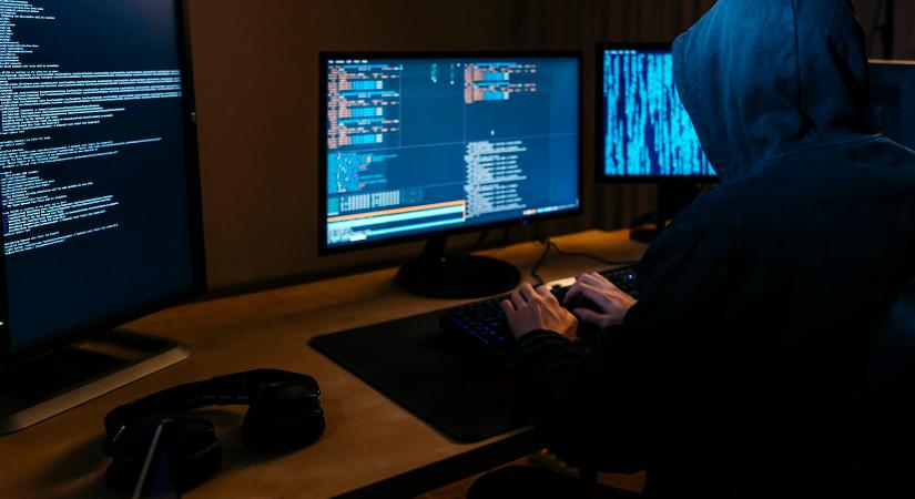 Ez a 6 alkalmazás rajta van a telefonodon? Azonnal törölni kell, óriási baj lehet