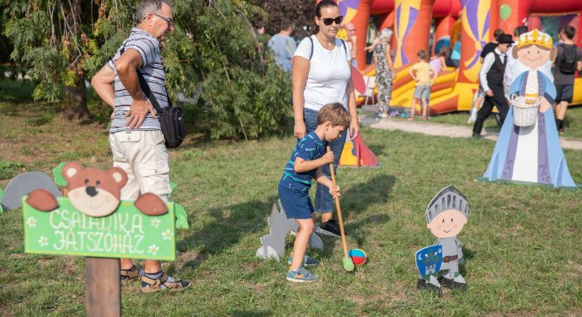 Közösség és hagyomány: nyárbúcsúztatót rendeztek a Dózsavárosban (galéria)