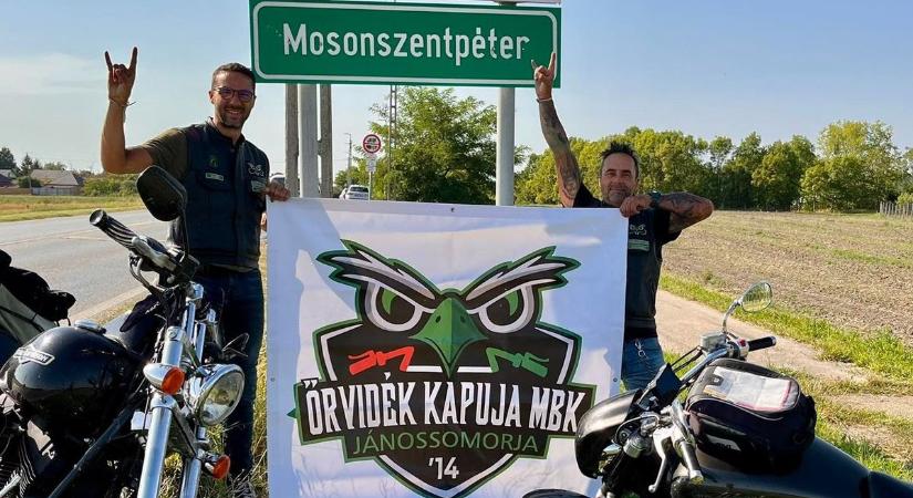 Körbemotorozták Magyarországot, a Kisalföldről indultak útnak