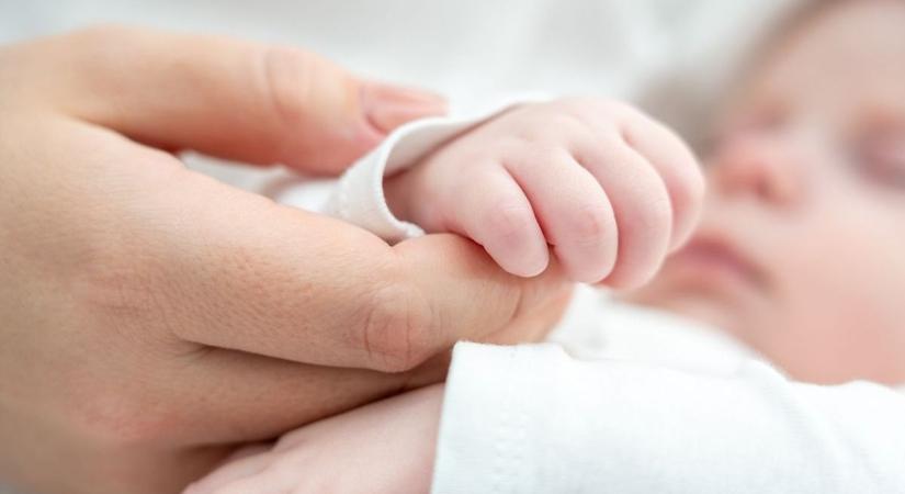Itt a teljes gyűjtés: egyszülős családként ilyen kedvezményeket, juttatásokat, lehetőségeket vehetünk igénybe