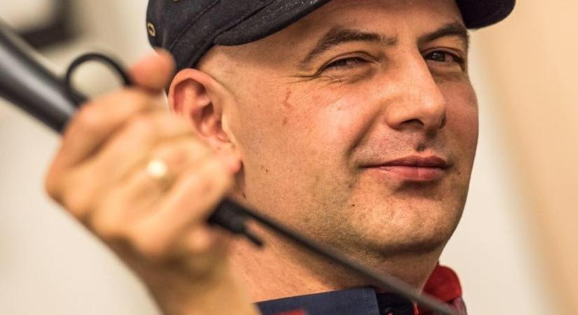 Vujity Tvrtko váratlanul bejelentette a visszatérését
