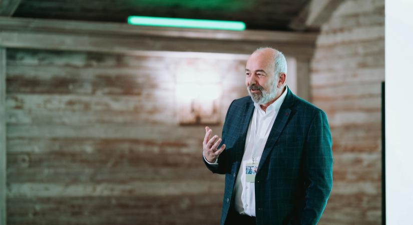 Olajmezők Magyarországon: több millió tonna „fekete arany” került elő a földből az elmúlt évek alatt