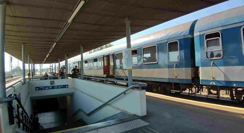 A MÁV-csoport készül az M1-esen hétfőn életbe lépő jelentős korlátozásokra