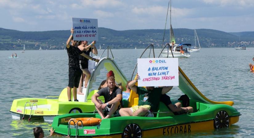 Védett balatoni öbölbe építenének egy több mint száz férőhelyes csónakkikötőt