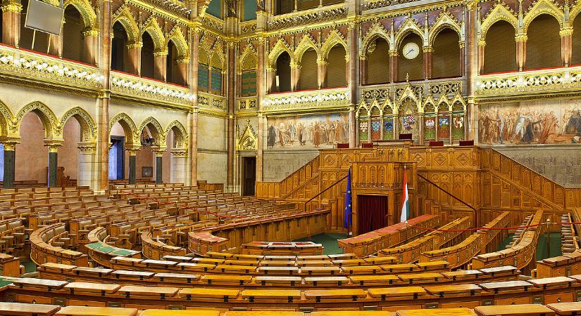 Publicus: a Tisza Párt jócskán előzi a Fideszt, négypárti parlament jöhet