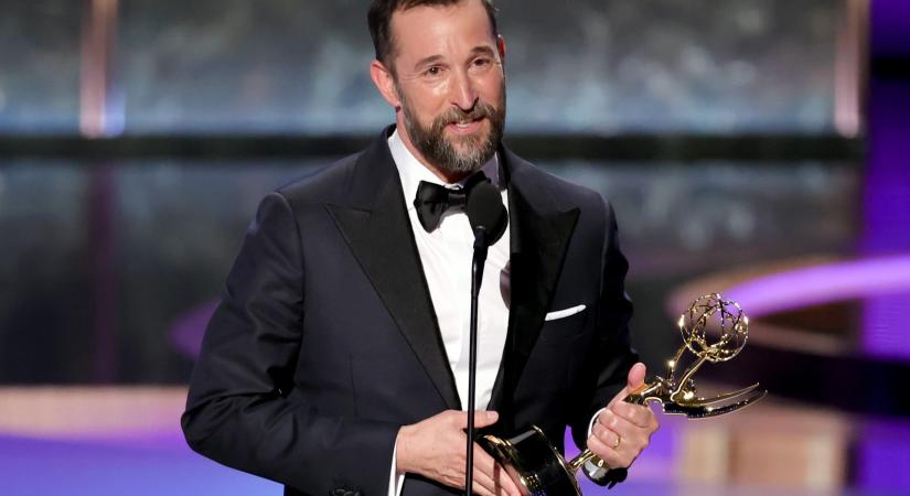 Az egykori Carter doki, Noah Wyle megható beszédével mindenkit megríkatott az Emmy-gálán – videó