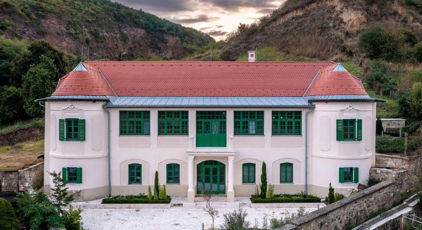 Gyufagyárból legenda: a tokaji Zeleméry-kúria rejtélyes múltja és újjászületése