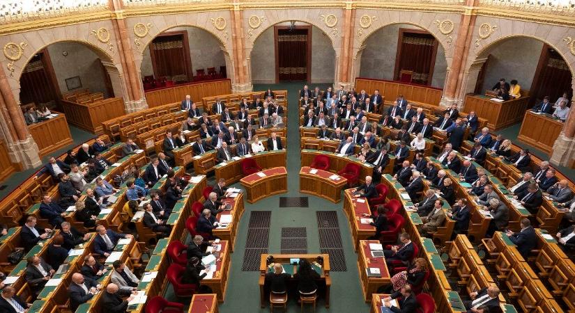 Hány párt jut be a Parlamentbe? Újabb jóslat érkezett