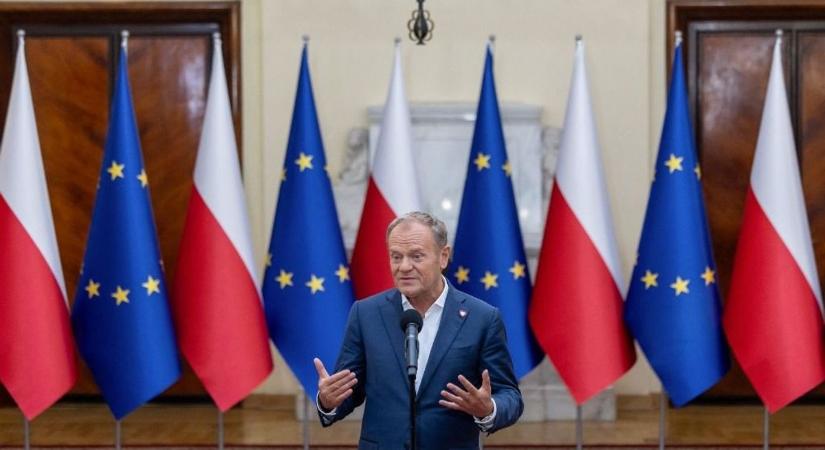 Szintet léptek a lengyelek: szerintük csak egy esélye van Orbánnak, hogy miniszterelnök maradhasson