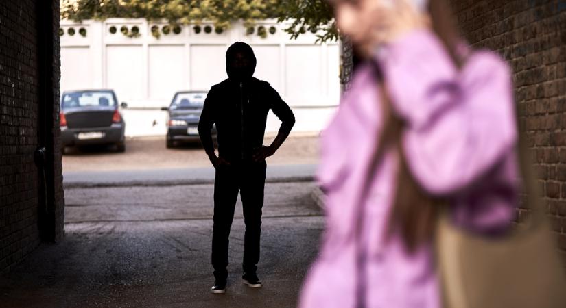Az európai nők kerültek az agresszív migránsok célkeresztjébe