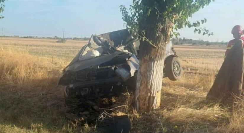 Tragédia: iskolába tartott a kezdő sofőr, életét vesztette egy balesetben